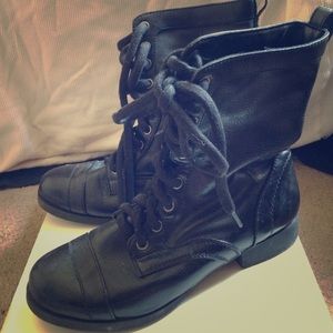 Black Motorcycle Boots