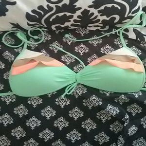 Body glove swimsuit top