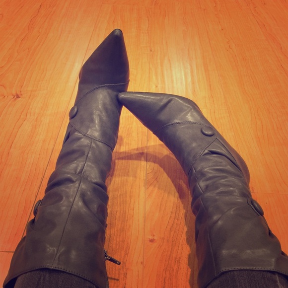 Grey boots