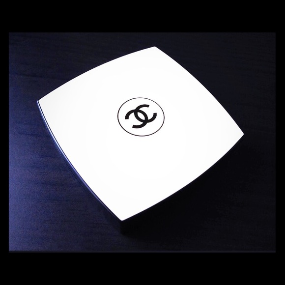 Chanel Les Beiges Healthy Glow Multi Col