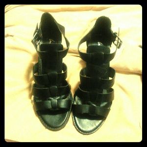 Lane Bryant black sandals