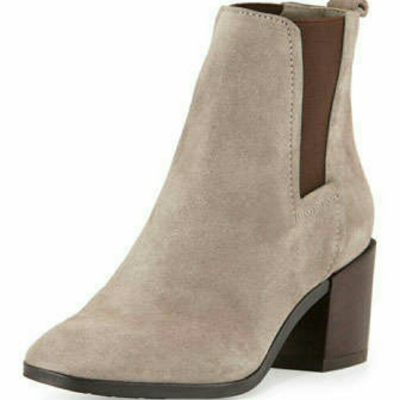 Pour La Victoire leather ankle bootie - Picture 2 of 4