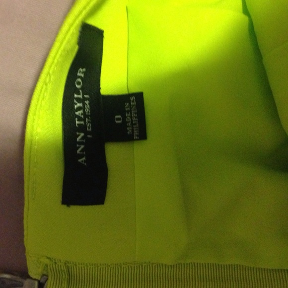 Ann Taylor skirt - Picture 3 of 3