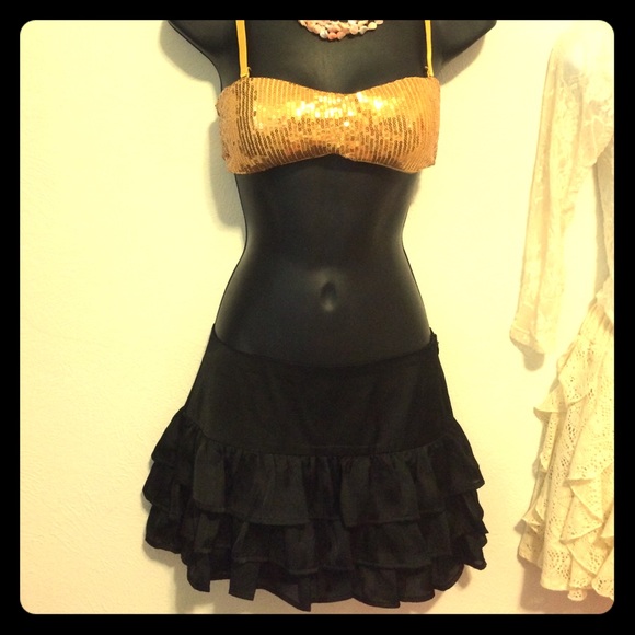 Gold Sequined Bandeau Top with Optional Straps