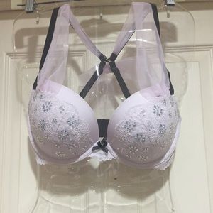 ‼️Bundle for nj100‼️VS 34D Bra and Gilly Hicks bra