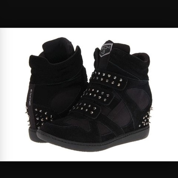 NWOT Black with studs wedge sneakers!