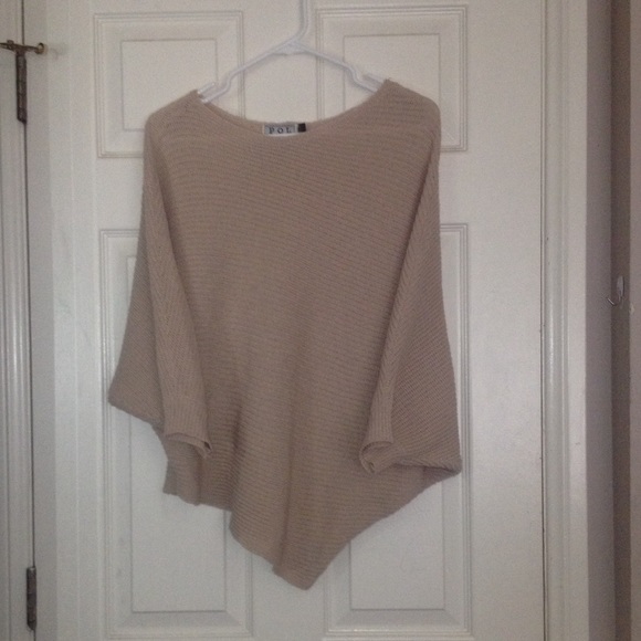 Tan knit sweater:)