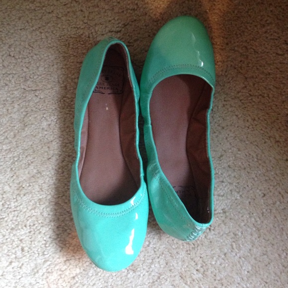 Sea Foam patent leather Lucky Brand Flats