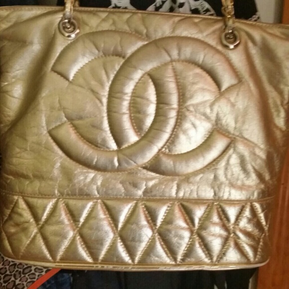 "chanel" gold metallic bag