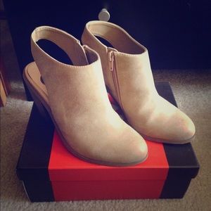 Guess Ankle Booties