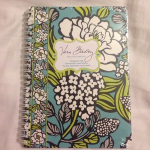••SOLD••Vera Bradley Mini Notebook
