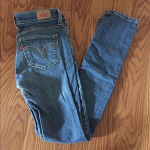 Levi jeans