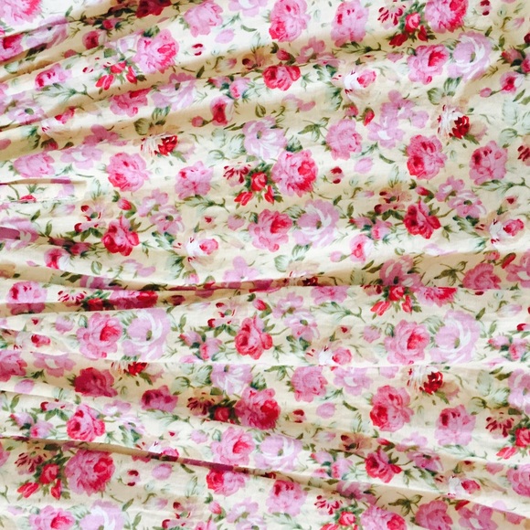 Floral Summer Dress - Picture 4 of 4