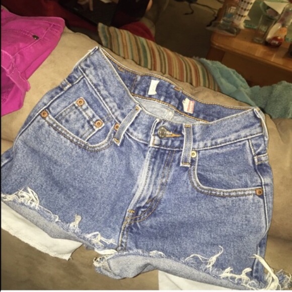 Levi's high waisted shorts