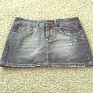 Demin Mini-Skirt!
