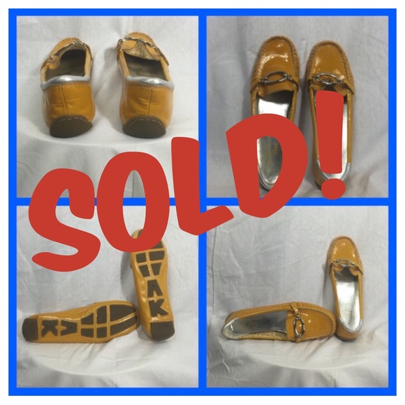 ANNE Klein Loafers