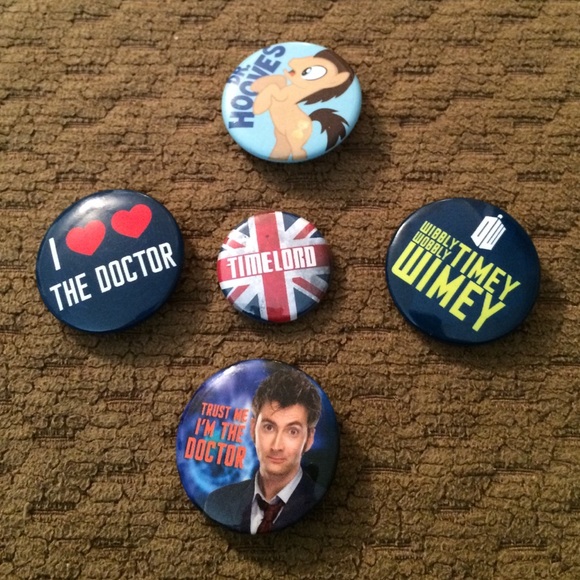 Doctor who buttons