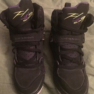 Jordan flight shoes