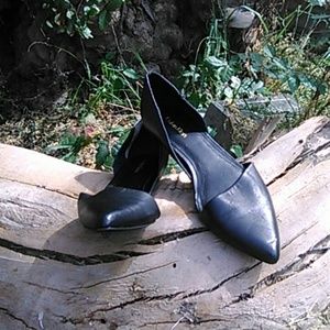 Calvin Klein black leather flats