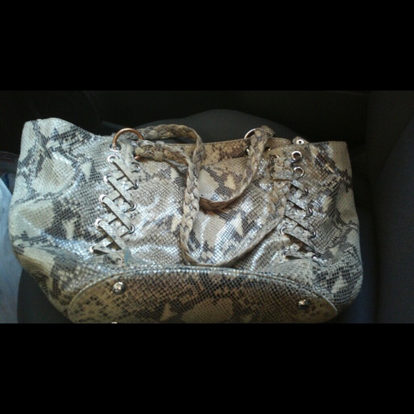Authentic MK