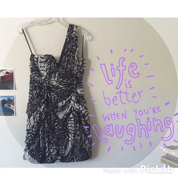 NWT  BLack and White Cheetah Print Dress - Picture 1 of 4