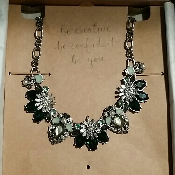 Chloe & Isabel Statement Necklace