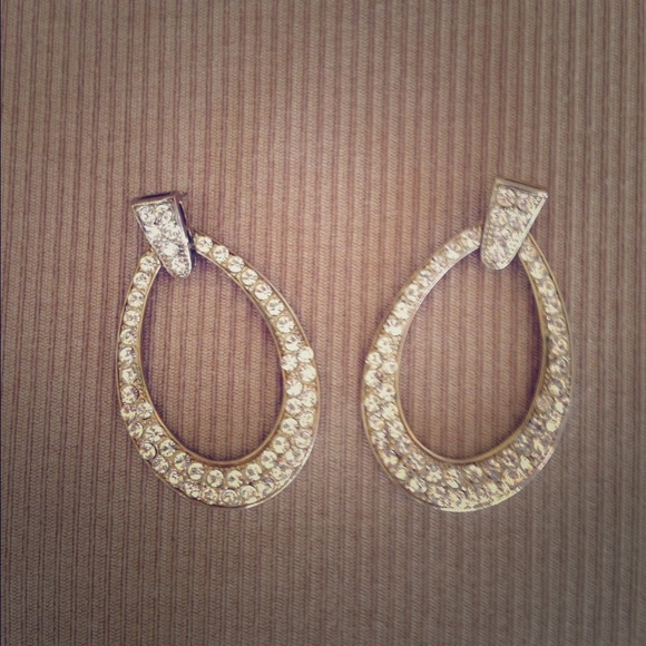 🚫sold🚫Large bling earrings.