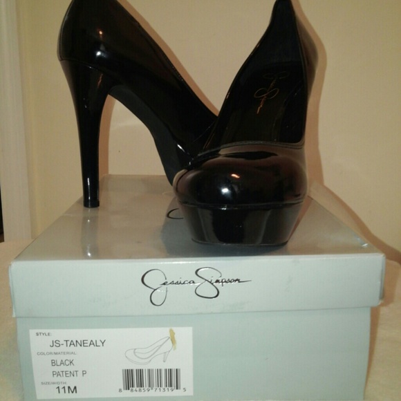 Sexy sky high heels