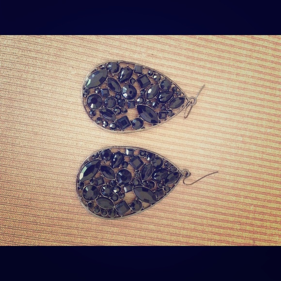 🚫sold🚫 large onyx earrings
