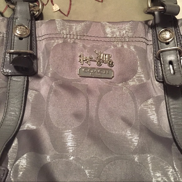 Authentic COACH bag - SOLD - Picture 2 of 4
