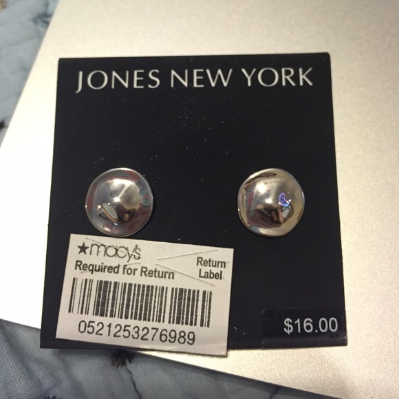 Post earrings