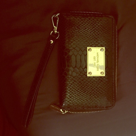 Michael Kors wallet