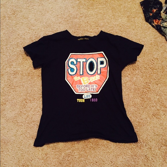 Cute stop bus t-shirt