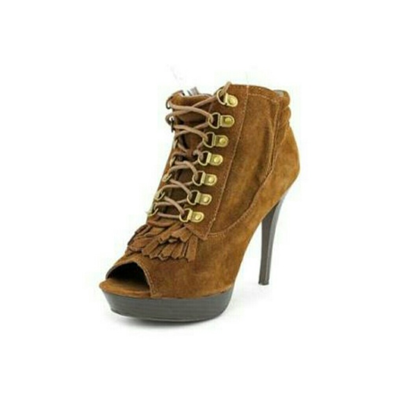 Mint N.Y.L.A. suede leather shoe bootie