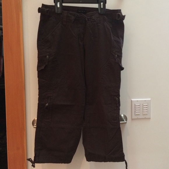 The Limited Drew Fit dark brown Capri pants size 6