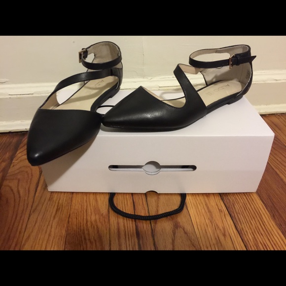 ALDO Black Flats never used