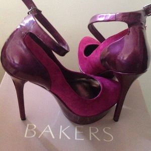 REDUCED PRICE ✨Bakers Berry Heels✨