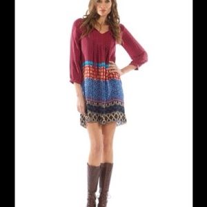 Tolani Sava Tunic in Red. Size Small. NWT