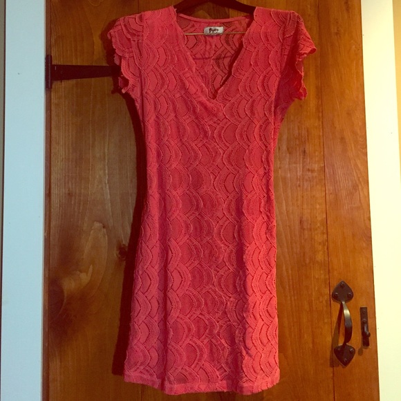 Nightcap Deep v body con dress in coral