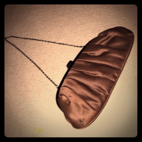 Small clutch