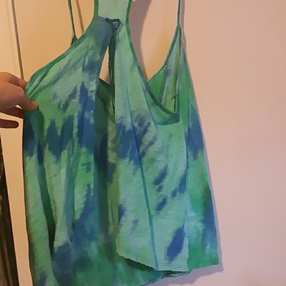 SOLD ** Free people top - Open back flowy - Picture 3 of 3