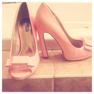 Charlotte Russe Open toe Vintage Heels