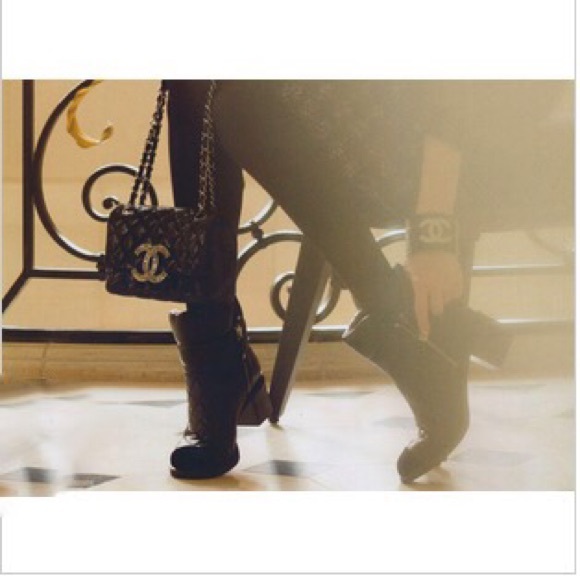 Black quilted zip boots