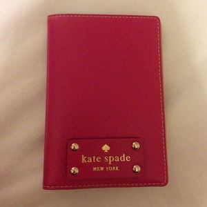 Kate Spade passport case!