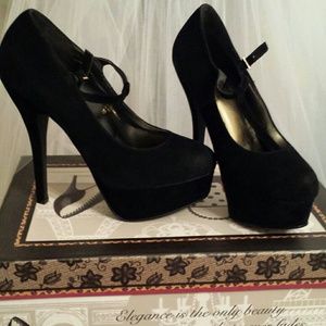 T-Strap Pumps