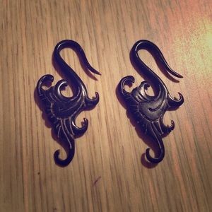 12 gauge carved horn earrings