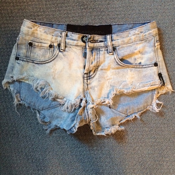 Acid light washed ripped denim shorts