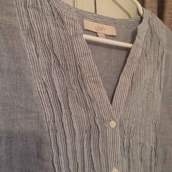 Loft medium blouse top shirt