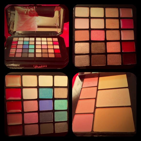 VS Ultimate Bombshell Essential Makeup Kit - Picture 1 of 4