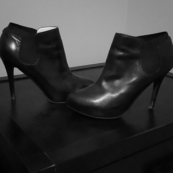 Black guess booties